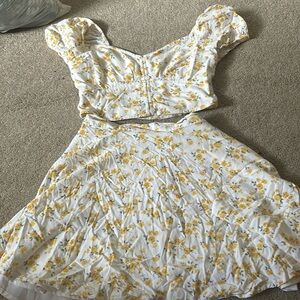 Hollister matching top and skirt